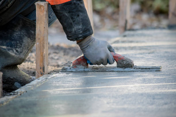 Best Best Concrete Contractor  in Steiner Ranch, TX